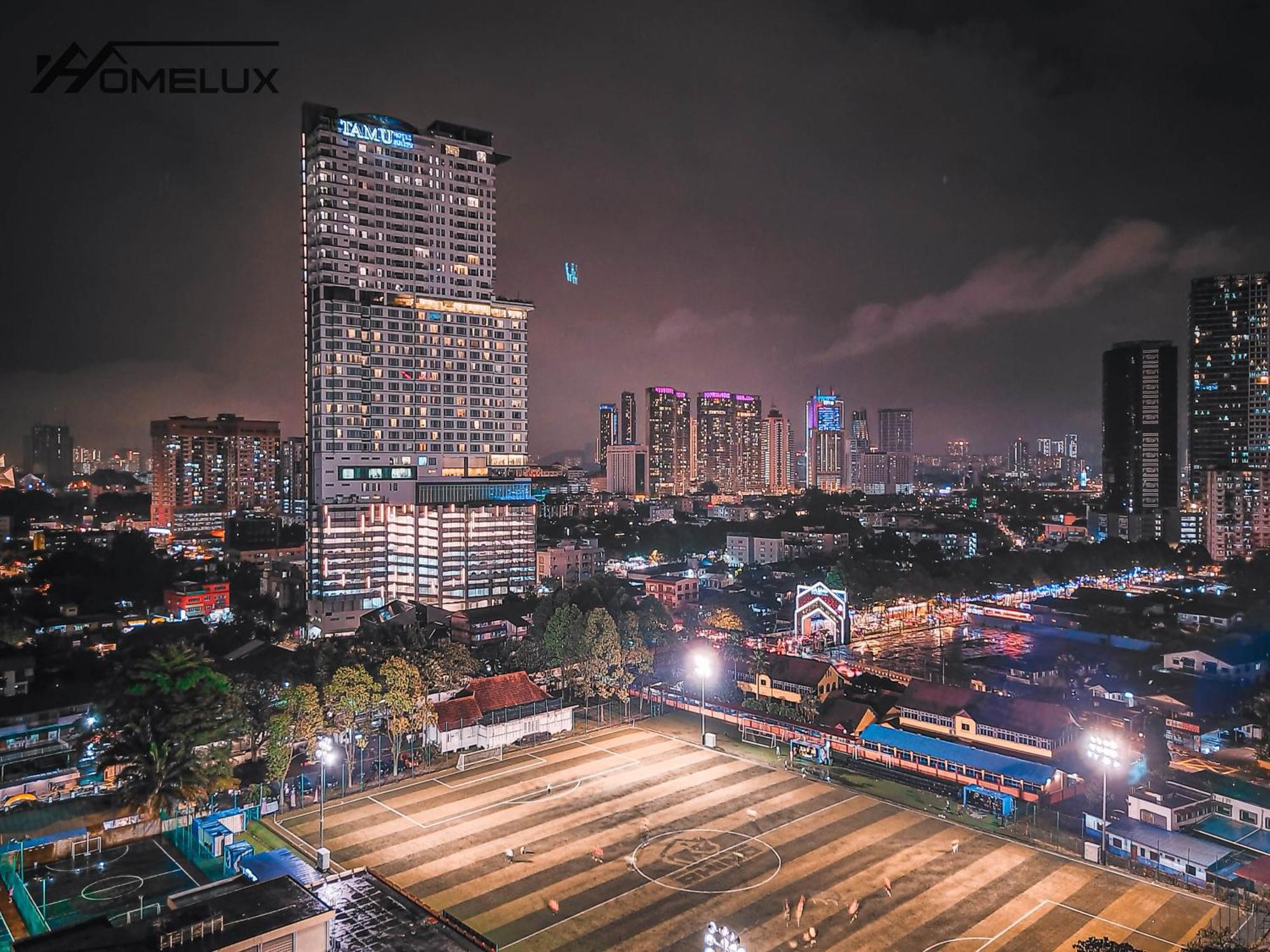 קואלה לומפור The Colony By Infinitum Best Pool View Klcc Trx Merdeka 118 Kl Tower מראה חיצוני תמונה