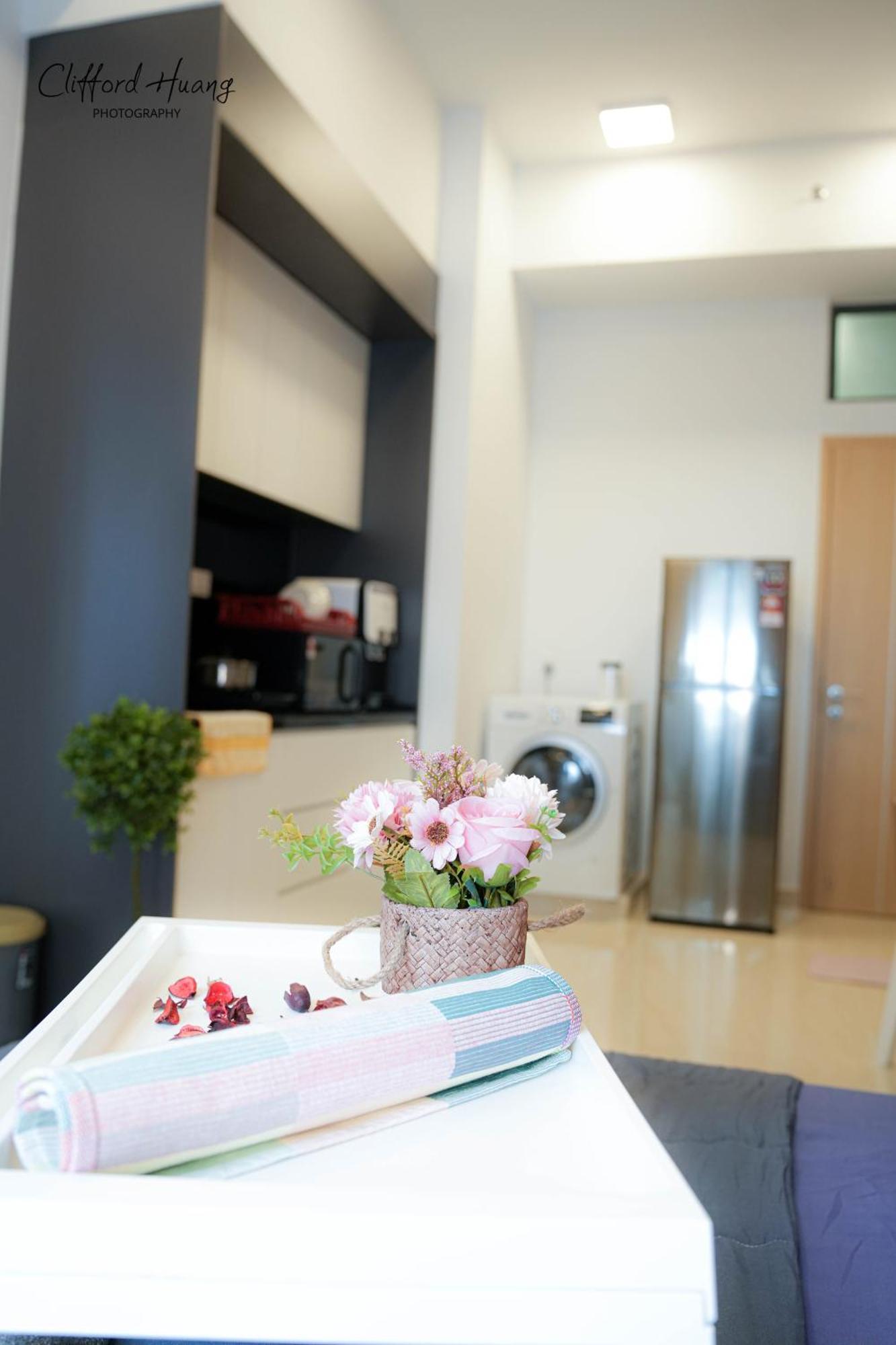 קואלה לומפור The Colony By Infinitum Best Pool View Klcc Trx Merdeka 118 Kl Tower מראה חיצוני תמונה