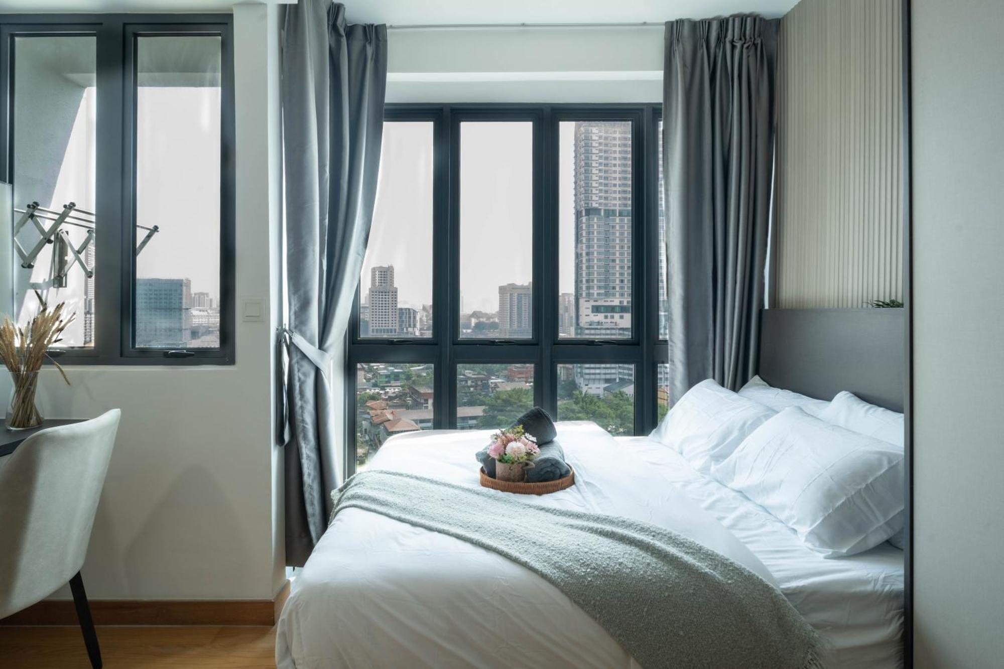 קואלה לומפור The Colony By Infinitum Best Pool View Klcc Trx Merdeka 118 Kl Tower מראה חיצוני תמונה
